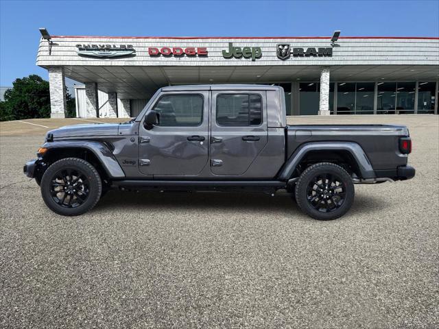 2025 Jeep Gladiator GLADIATOR NIGHTHAWK 4X4