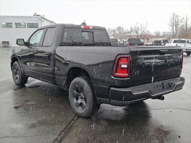 2025 RAM Ram 1500 RAM 1500 TRADESMAN QUAD CAB 4X4 64 BOX