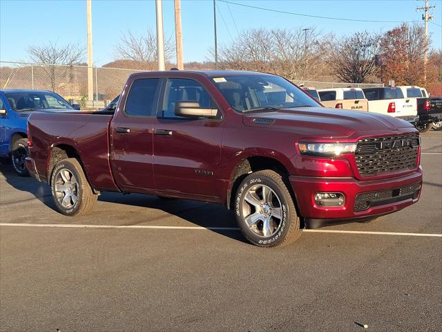 2025 RAM Ram 1500 RAM 1500 TRADESMAN QUAD CAB 4X4 64 BOX