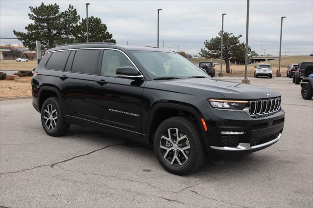 2025 Jeep Grand Cherokee GRAND CHEROKEE L LIMITED 4X4