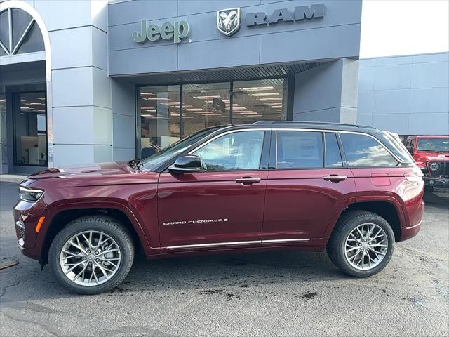 2025 Jeep Grand Cherokee GRAND CHEROKEE SUMMIT 4X4