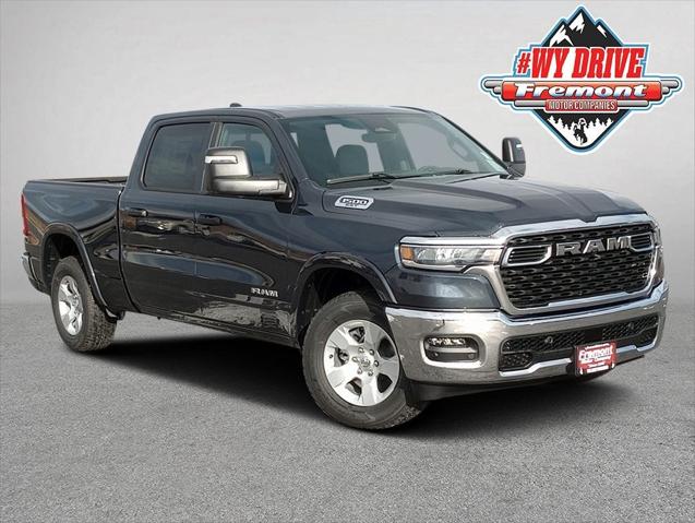 2025 RAM Ram 1500 RAM 1500 BIG HORN CREW CAB 4X4 64 BOX