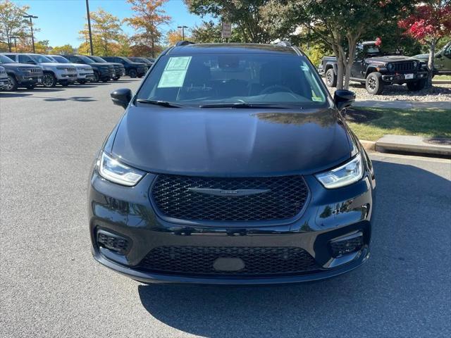 2023 Chrysler Pacifica Limited AWD