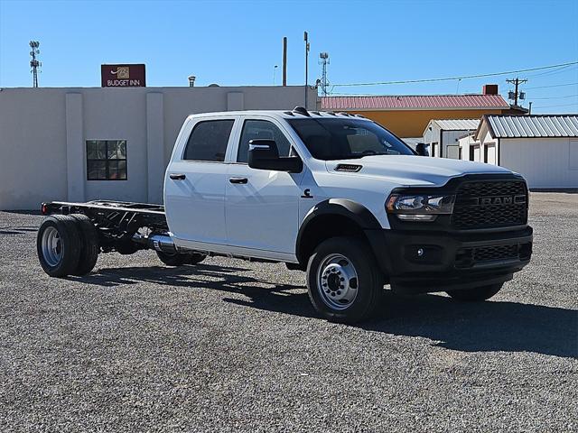 2024 RAM Ram 5500 Chassis Cab RAM 5500 TRADESMAN CHASSIS CREW CAB 4X4 84 CA