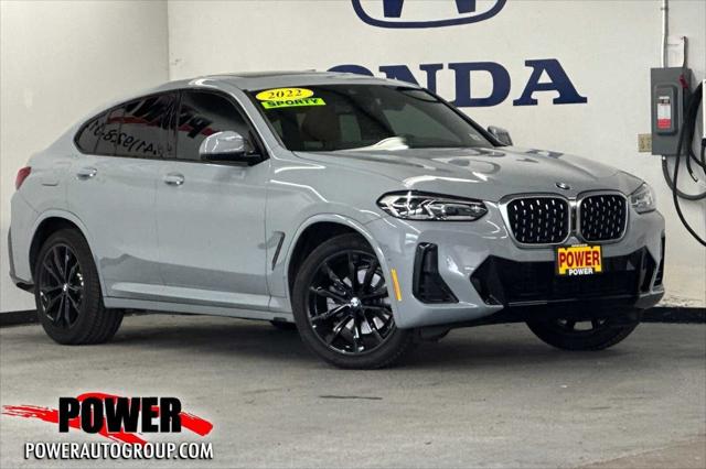 2022 BMW X4 xDrive30i