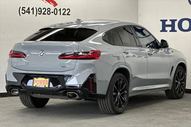 2022 BMW X4 xDrive30i