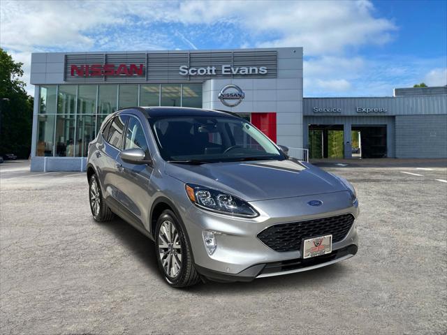 2022 Ford Escape Titanium