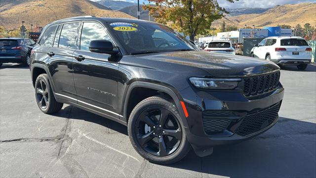 2023 Jeep Grand Cherokee Altitude X 4x4