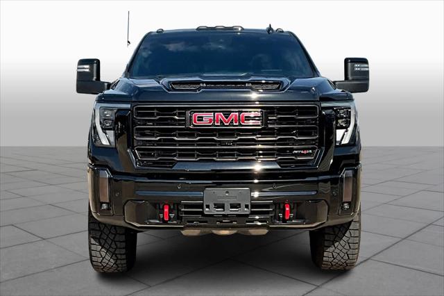 2024 GMC Sierra 2500HD 4WD Crew Cab Standard Bed AT4X