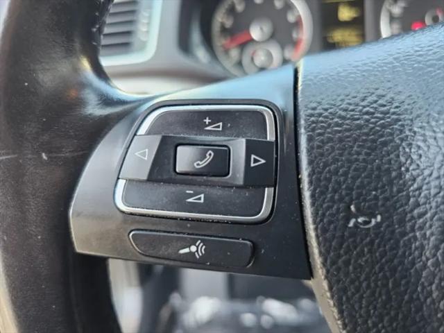 2015 Volkswagen Passat 1.8T Limited Edition