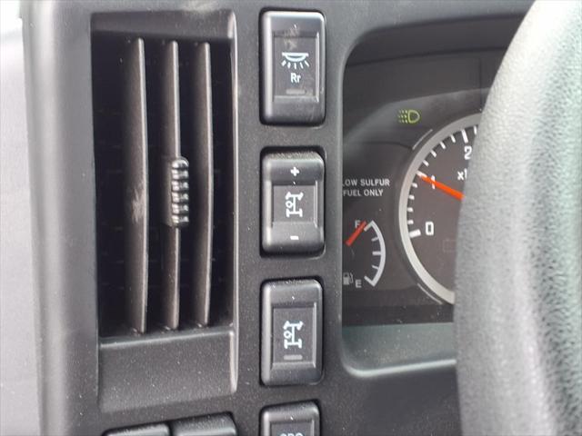 2024 Isuzu NRR Unknown