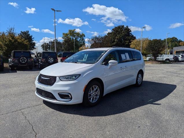 2022 Chrysler Pacifica Touring L