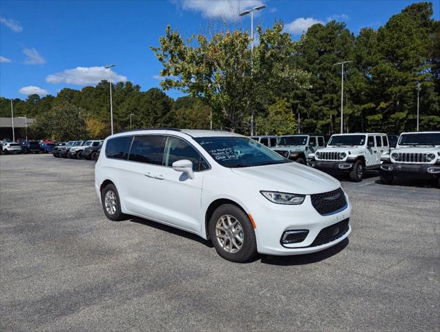 2022 Chrysler Pacifica Touring L