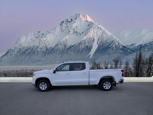 2022 Chevrolet Silverado 1500 4WD Crew Cab Standard Bed LT