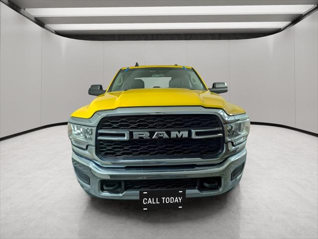 2020 RAM 2500 Tradesman Crew Cab 4X4 8 Box