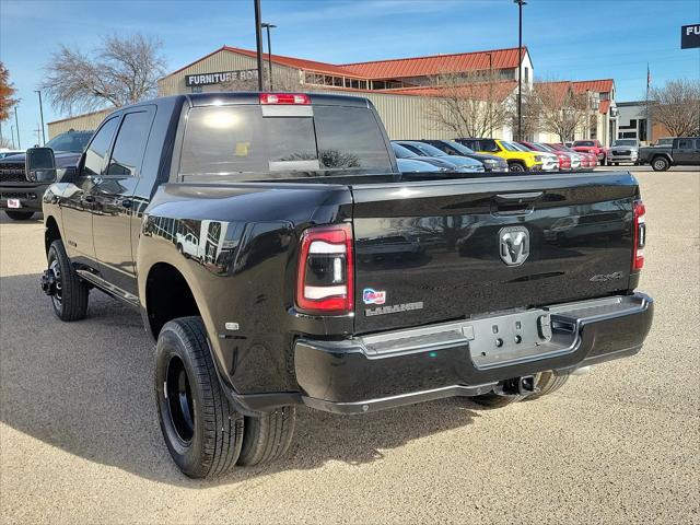 2024 RAM Ram 3500 RAM 3500 LARAMIE MEGA CAB 4X4 64 BOX