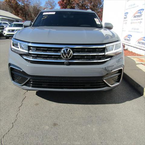 2022 Volkswagen Atlas Cross Sport 3.6L V6 SEL Premium R-Line