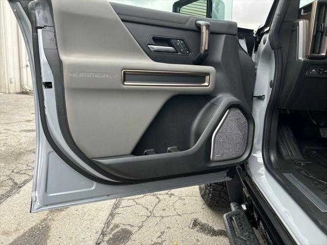 2025 GMC HUMMER EV 2X