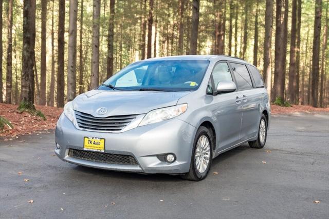 2014 Toyota Sienna XLE V6 8 Passenger for sale in Spokane, WA