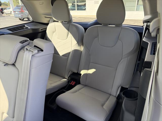 2025 Volvo XC90 Plus