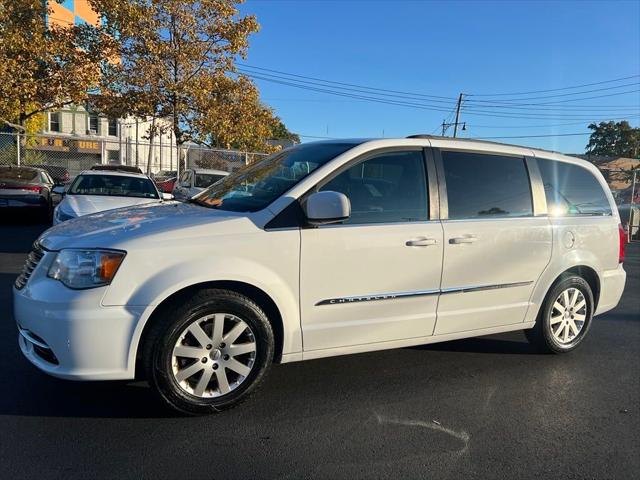 2016 Chrysler Town & Country