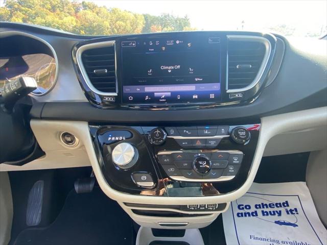 Used 2022 Chrysler Pacifica For Sale in Pikeville, KY