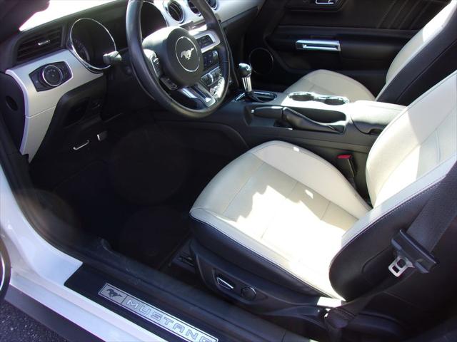 2017 Ford Mustang EcoBoost Premium