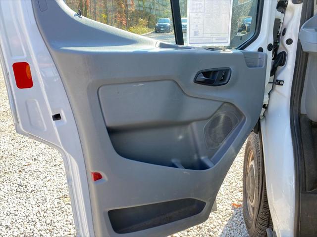 2018 Ford Transit Chassis Base