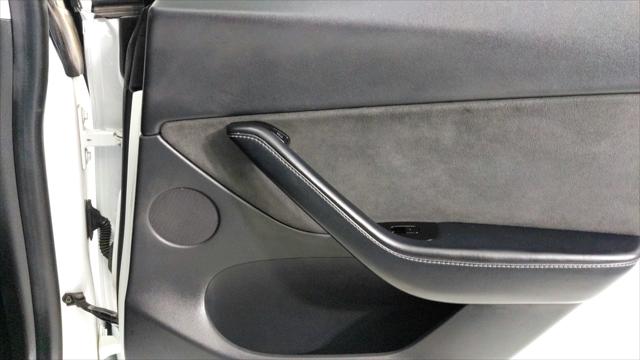 2021 Tesla Model Y Standard Range Rear-Wheel Drive