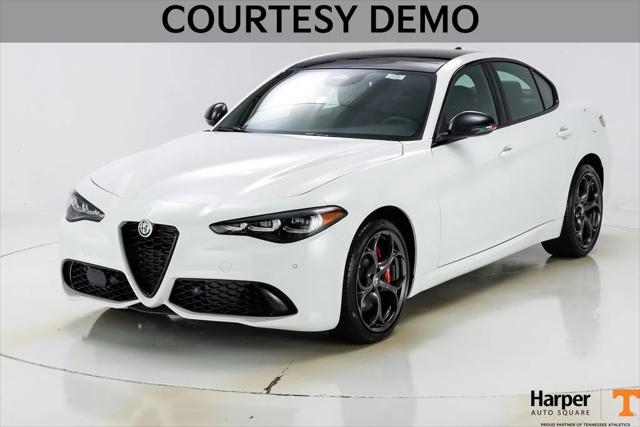 2025 Alfa Romeo Giulia GIULIA TRIBUTO ITALIANO AWD 2025 Alfa Romeo Giulia GIULIA TRIBUTO ITALIANO AWD