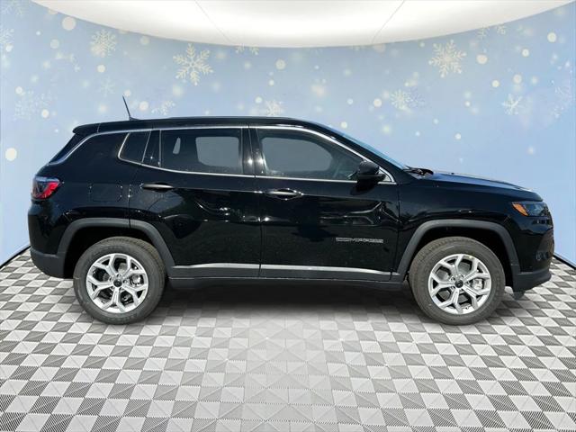 2025 Jeep Compass COMPASS SPORT 4X4