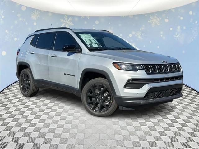 2025 Jeep Compass COMPASS LATITUDE 4X4