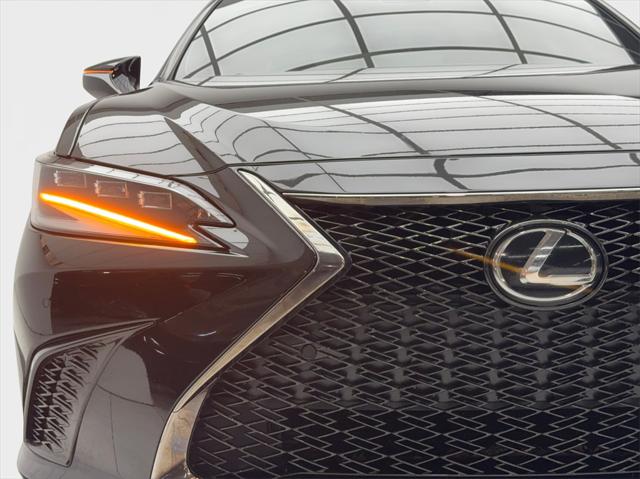 2022 Lexus ES 350 F SPORT