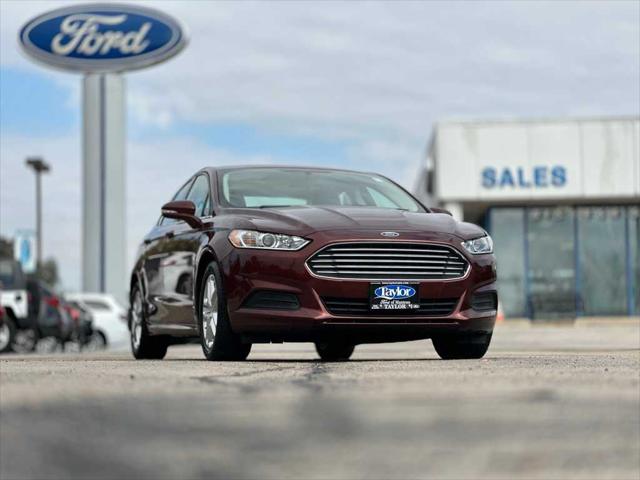 2016 Ford Fusion SE