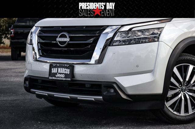 2022 Nissan Pathfinder Platinum 2WD