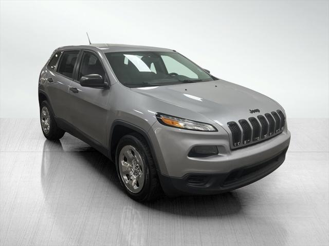 2016 Jeep Cherokee Sport