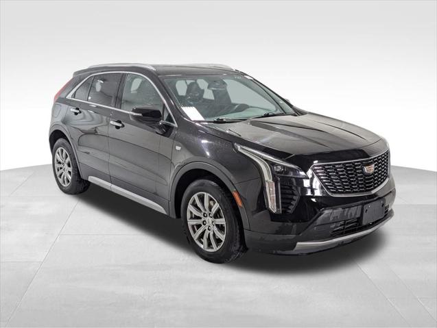 2022 Cadillac XT4 AWD Premium Luxury