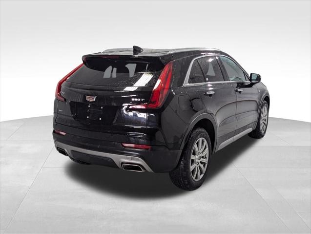 2022 Cadillac XT4 AWD Premium Luxury