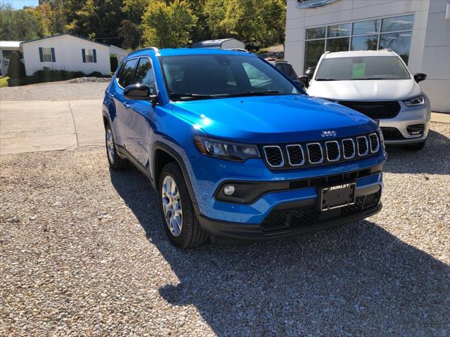 2024 Jeep Compass COMPASS LATITUDE LUX 4X4