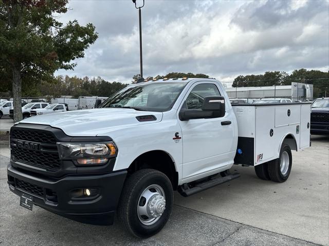 2024 RAM Ram 3500 Chassis Cab RAM 3500 TRADESMAN CHASSIS REGULAR CAB 4X4 60 CA