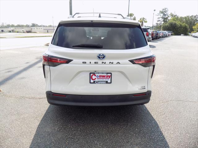 2021 Toyota Sienna XLE