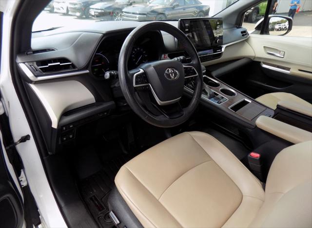 2021 Toyota Sienna XLE