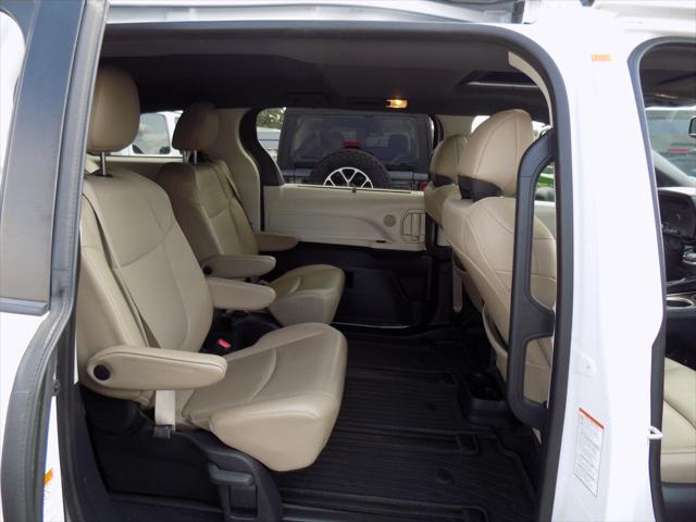 2021 Toyota Sienna XLE