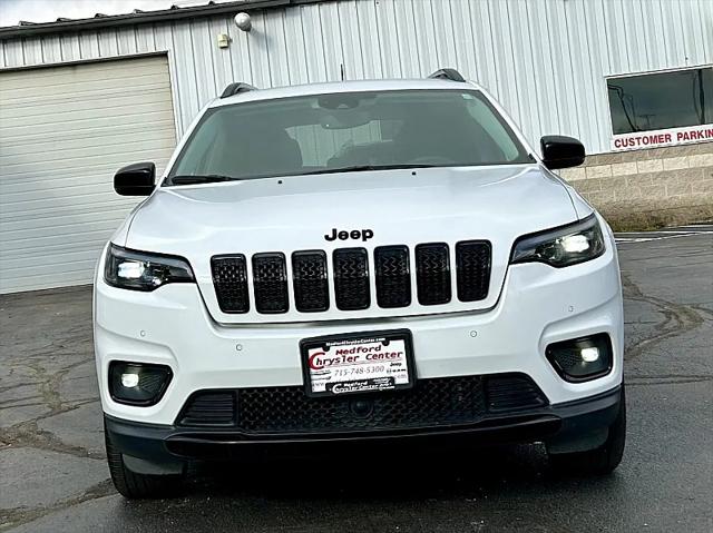 2023 Jeep Cherokee Altitude Lux 4x4