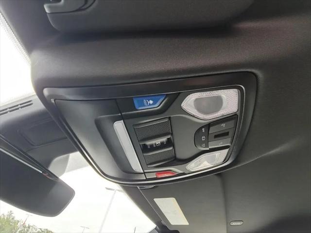 2025 Ram 1500 Big Horn Crew Cab 4x4 5'7" Box