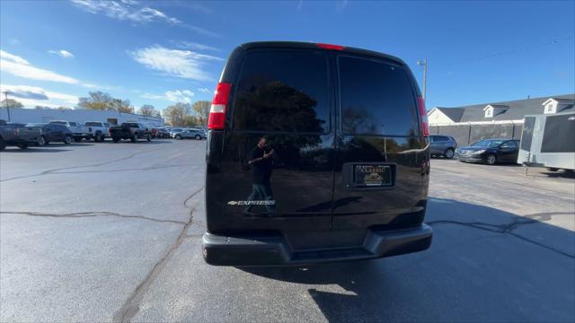 2021 Chevrolet Express Cargo RWD 2500 Regular Wheelbase WT