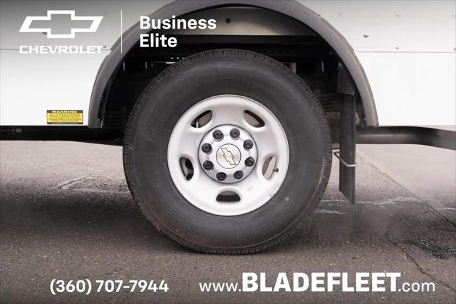 2024 Chevrolet Express Cutaway Work Van