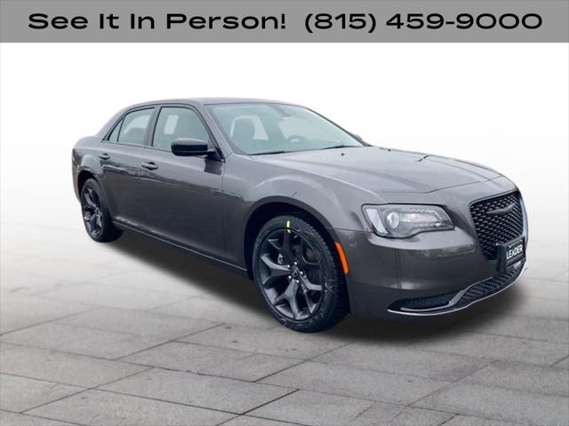 2023 Chrysler 300 Touring