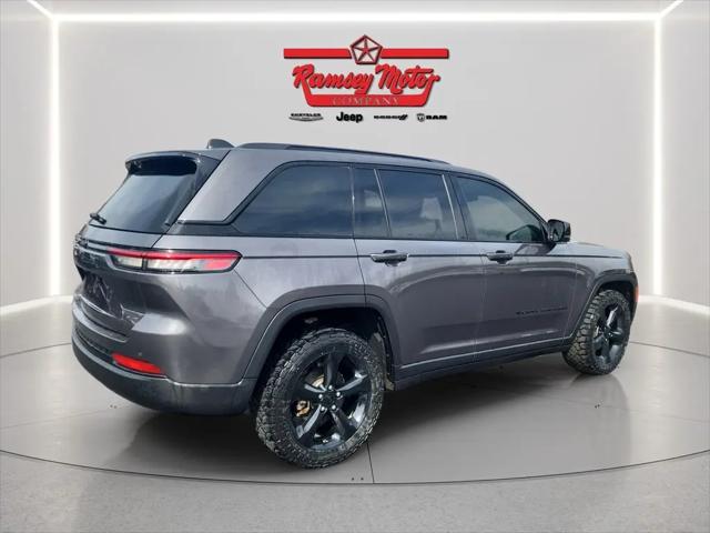 2023 Jeep Grand Cherokee Altitude 4x4