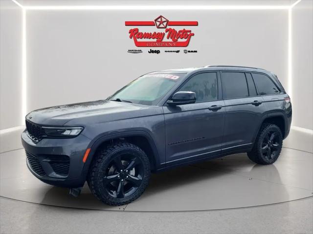 2023 Jeep Grand Cherokee Altitude 4x4 for sale in Harrison, AR